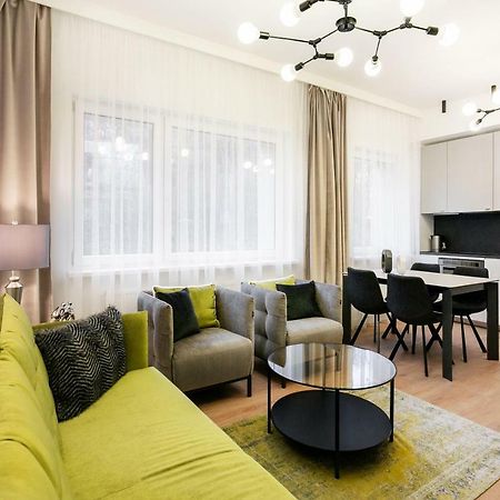 Luxury For Everyone - Hills Park Lux Apartments 2 VNO Exterior foto